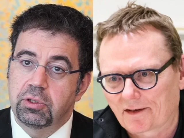 Daron Acemoglu & James A. Robinson
